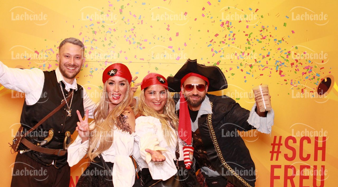 Lachende Kölnarena 11.02.2023 0132