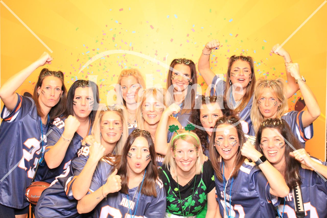 Lachende Kölnarena 16.01.2026 21:32 Uhr - 0155